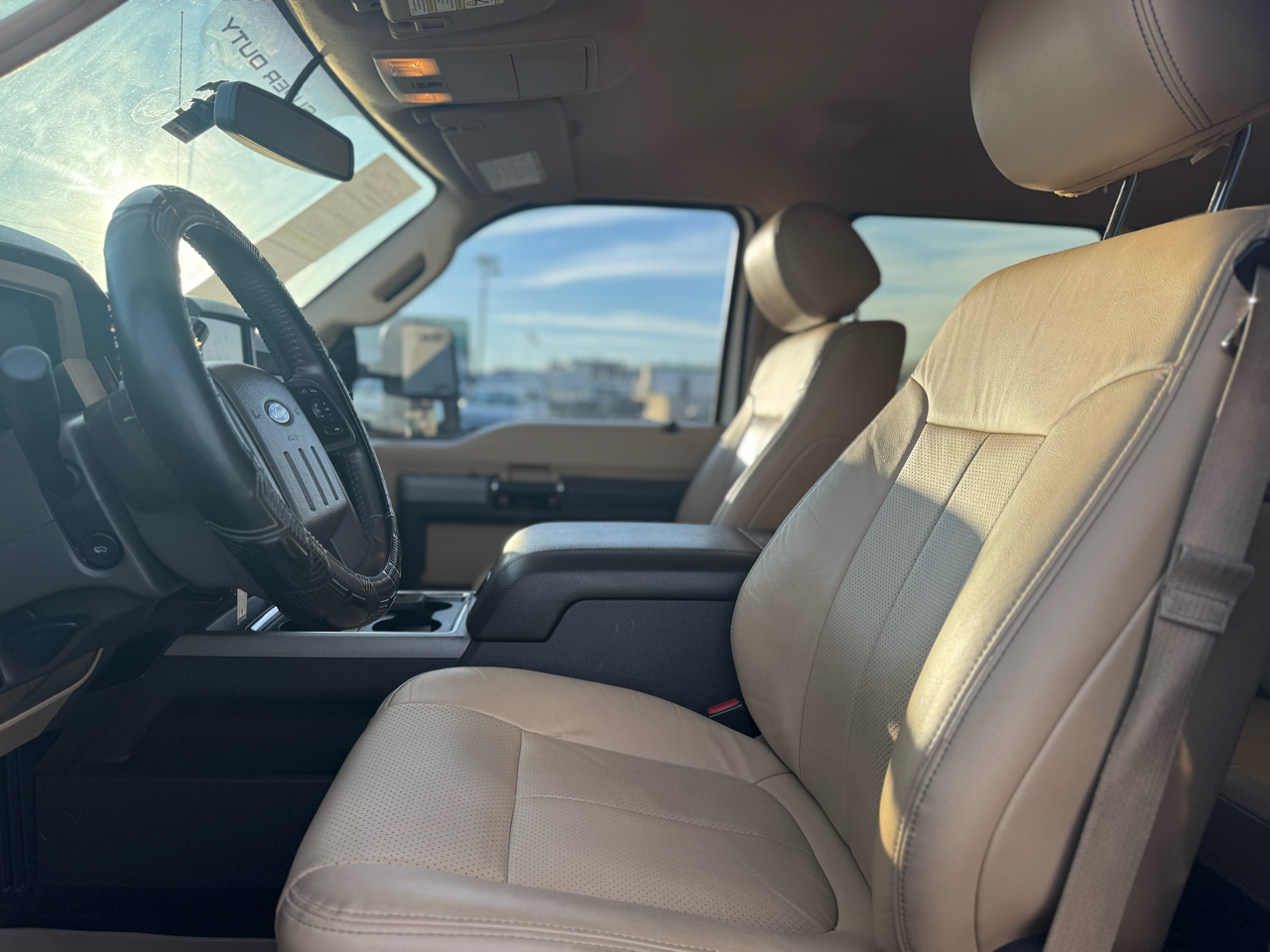 Ford F-350 SD XLT Crew Cab Long Bed DRW 4WD 2015