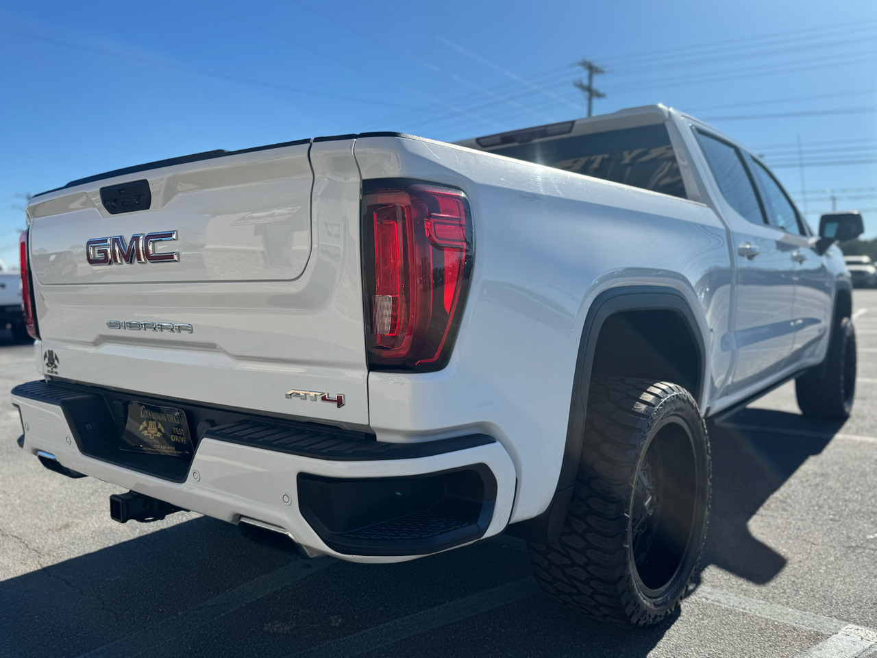 GMC Sierra 1500 AT4 Crew Cab Short Box 4WD 2020