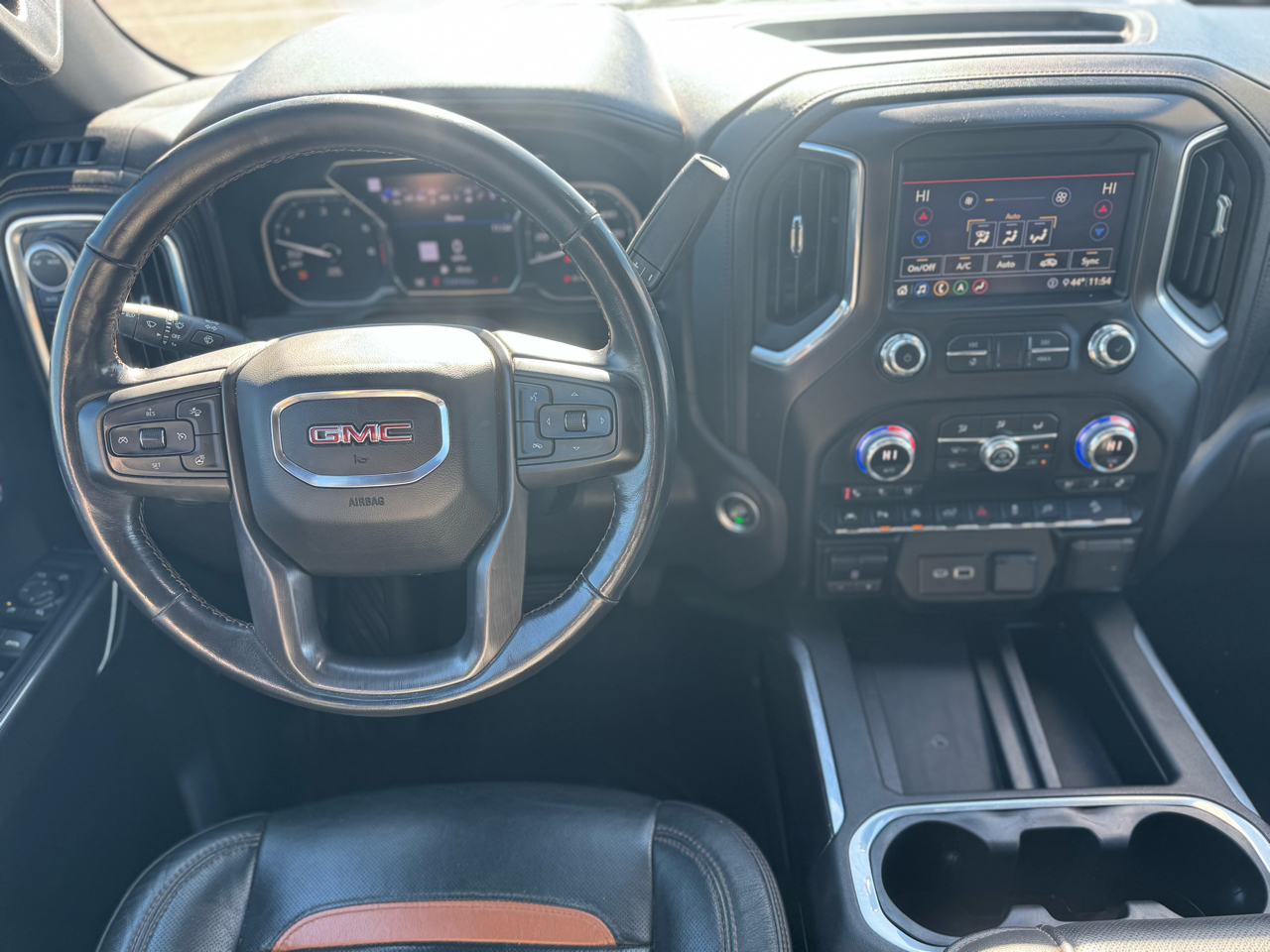 GMC Sierra 1500 AT4 Crew Cab Short Box 4WD 2020