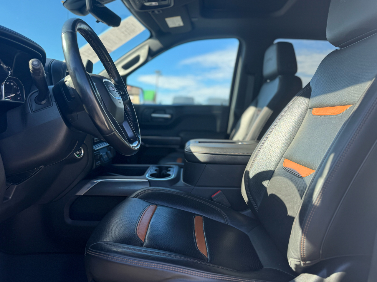 GMC Sierra 1500 AT4 Crew Cab Short Box 4WD 2020