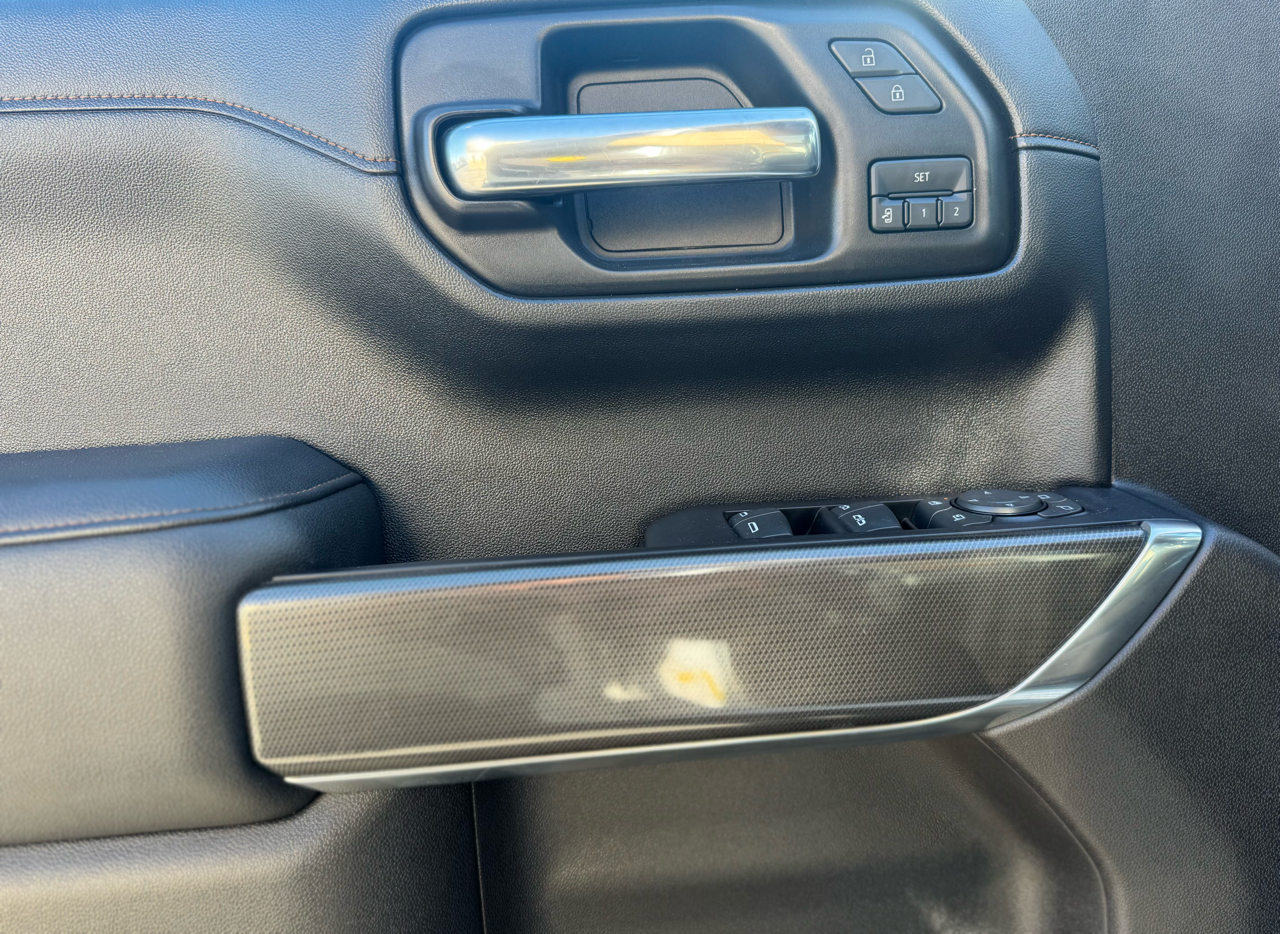 GMC Sierra 1500 AT4 Crew Cab Short Box 4WD 2020