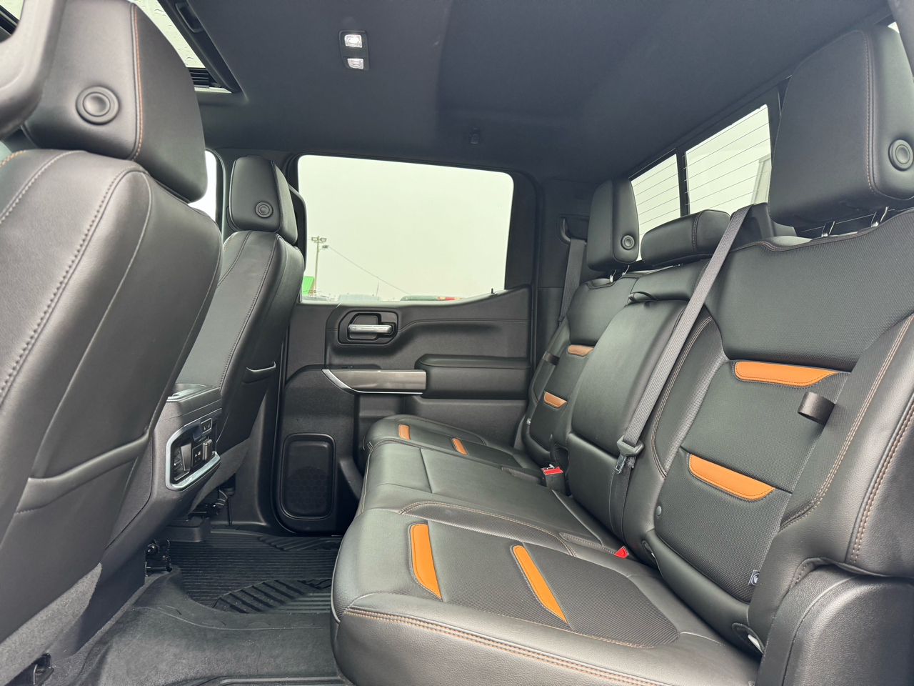 GMC Sierra 1500 AT4 Crew Cab Short Box 4WD 2020