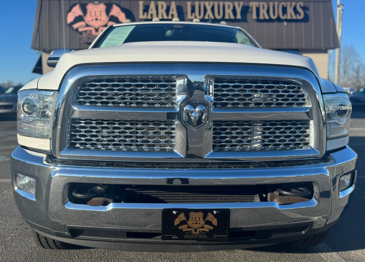 RAM 3500 Laramie Crew Cab LWB 4WD DRW 2015