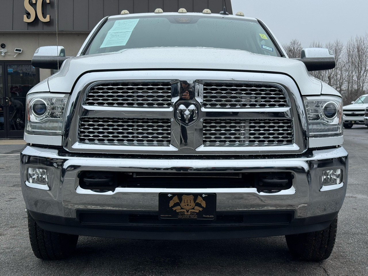 RAM 3500 Laramie Crew Cab LWB 4WD DRW 2015