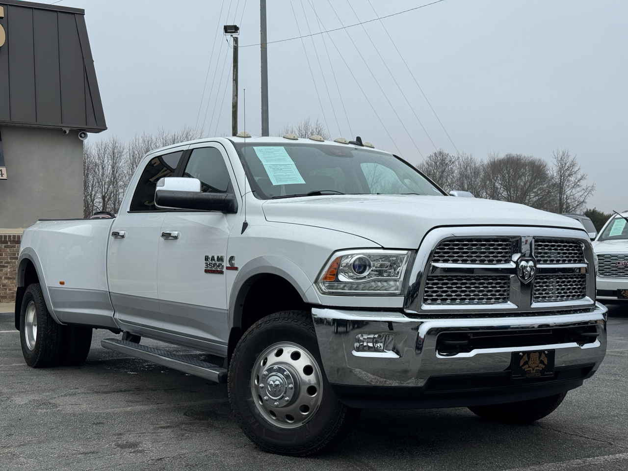 RAM 3500 Laramie Crew Cab LWB 4WD DRW 2015