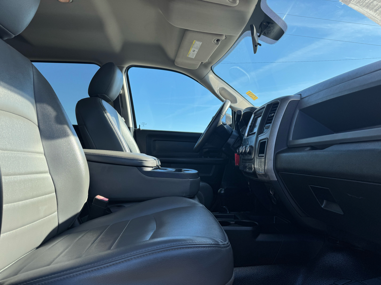 RAM 2500 ST Crew Cab LWB 4WD 2015