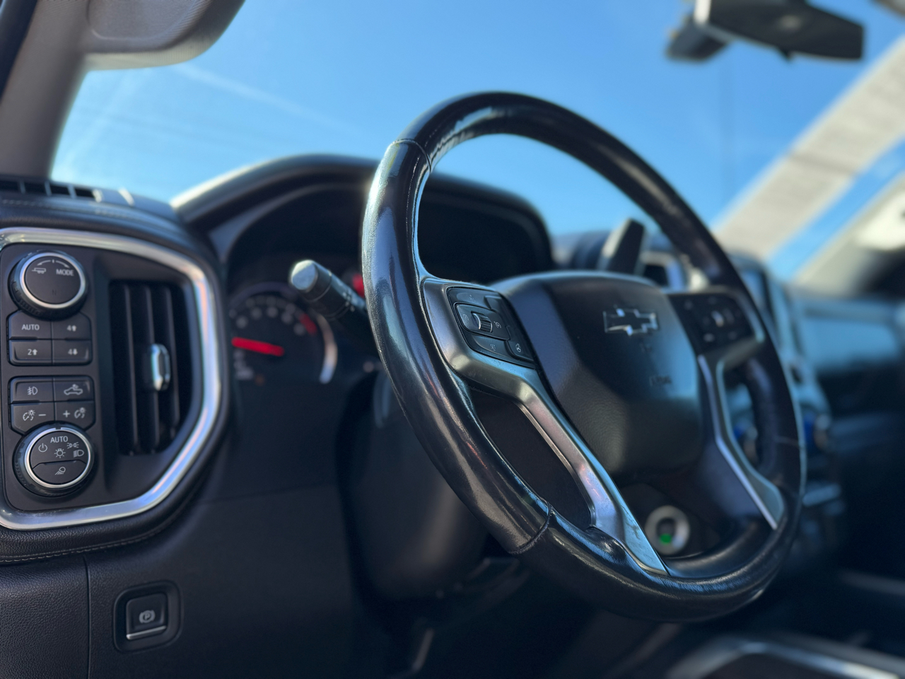 Chevrolet Silverado 1500 1LT Crew Cab 4WD 2020