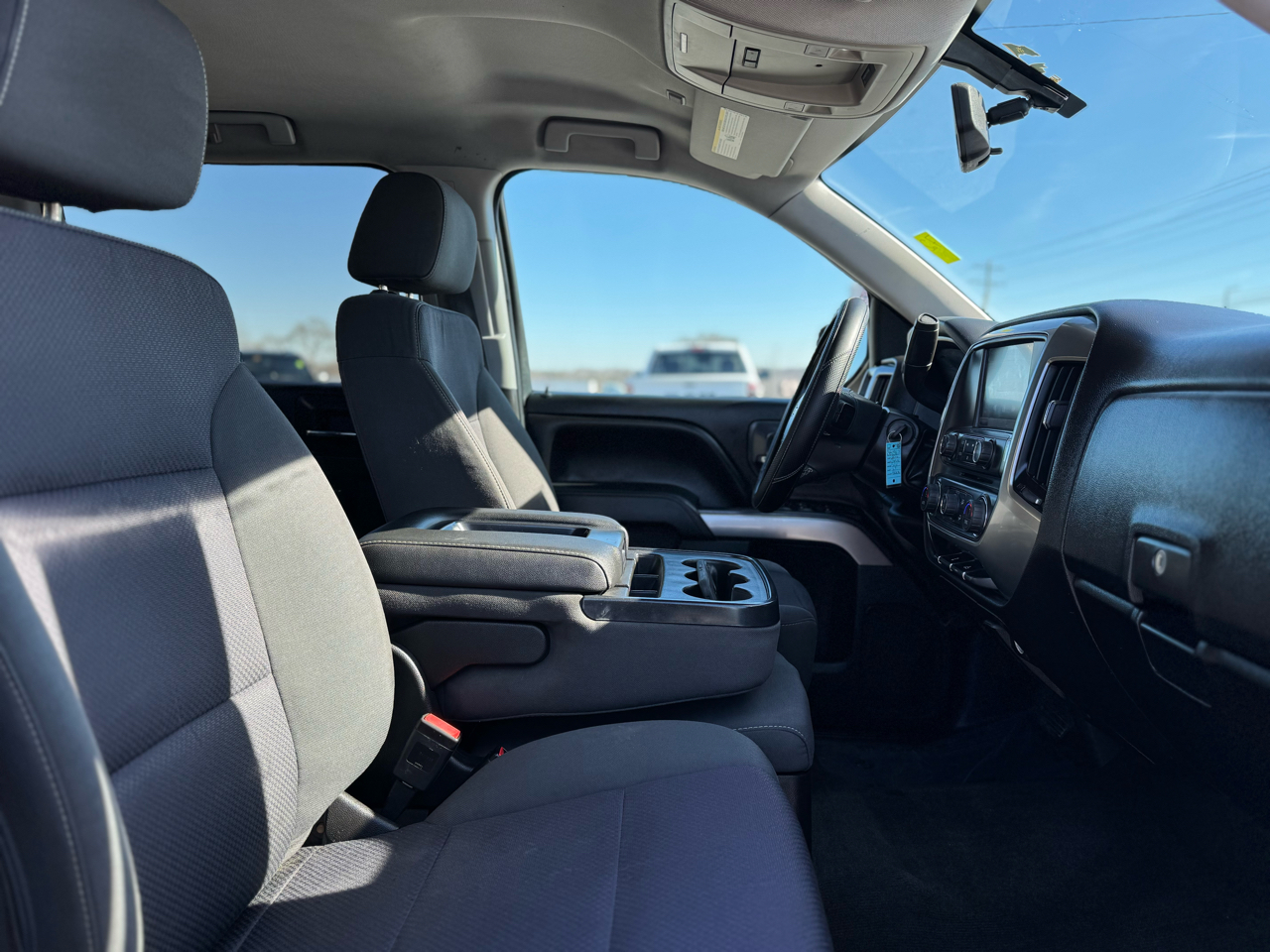 Chevrolet Silverado 1500 1LT Crew Cab 2WD 2016