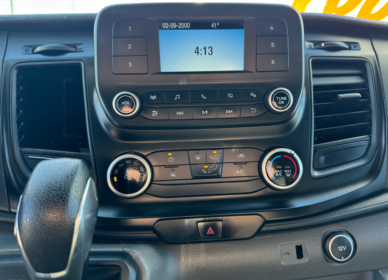 Ford Transit 250 Van High Roof w/Sliding Pass. 148-in. WB EL 2020