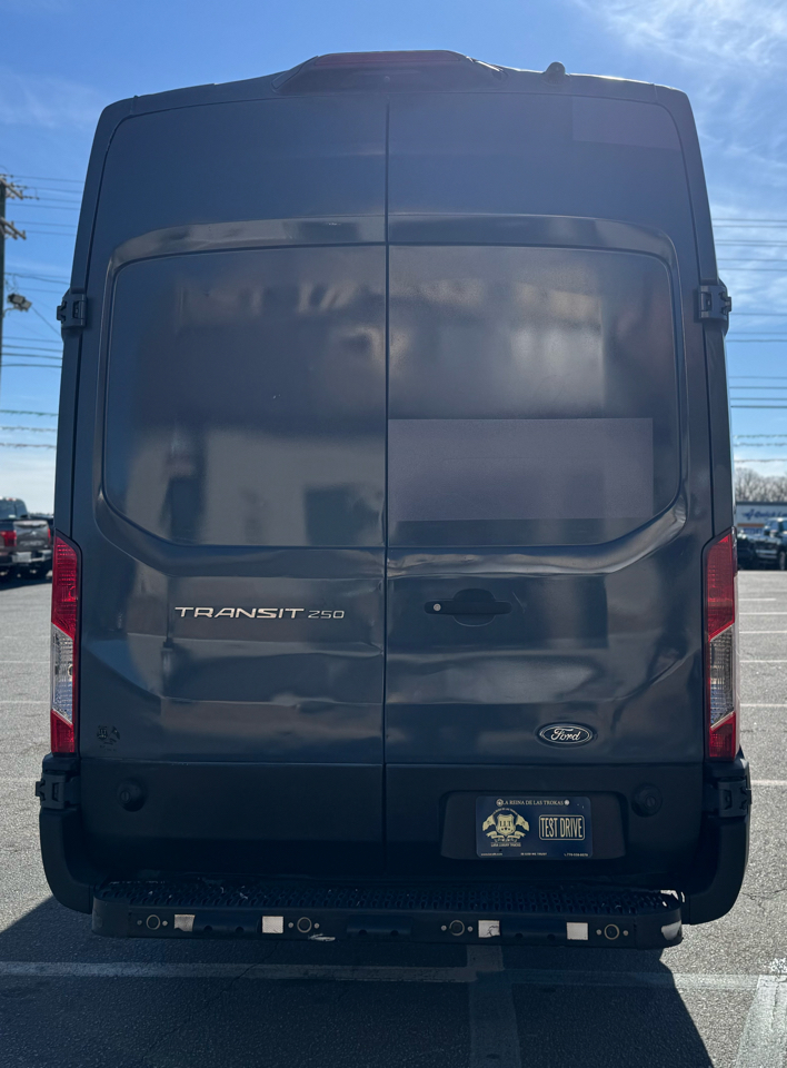 Ford Transit 250 Van High Roof w/Sliding Pass. 148-in. WB EL 2020