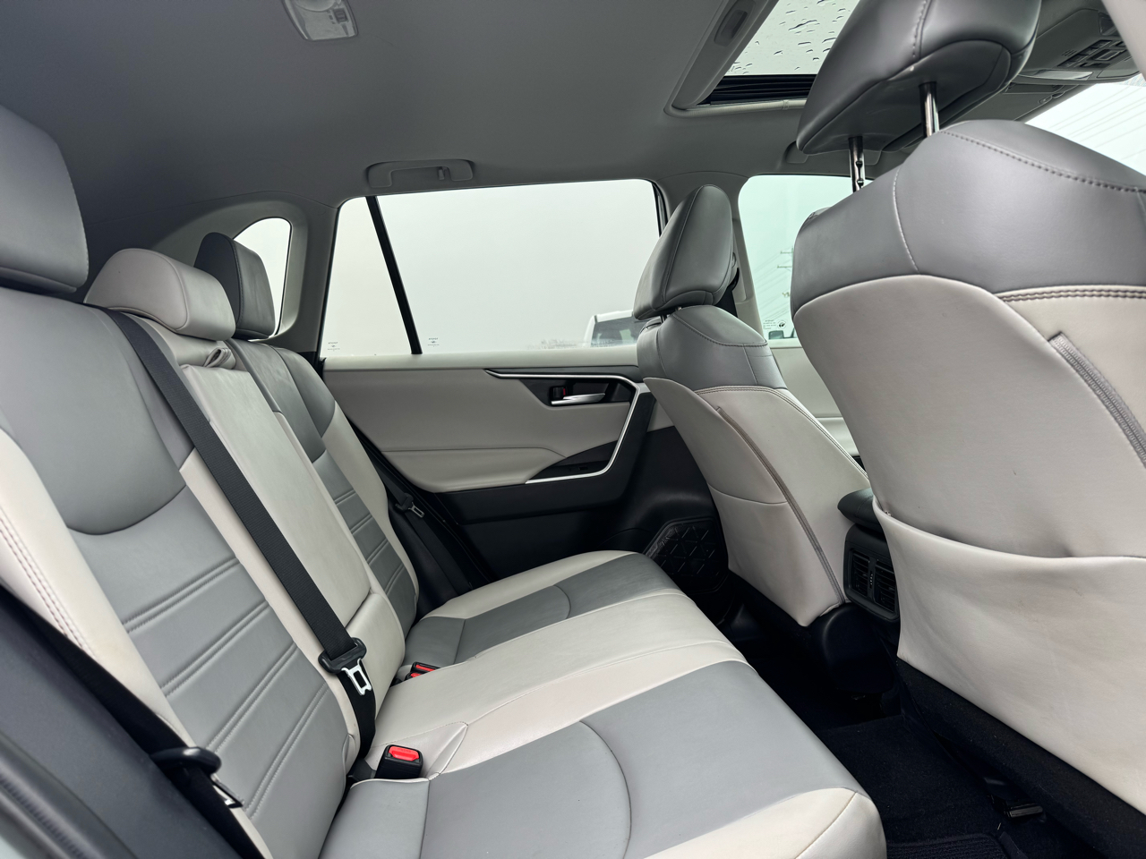 Toyota RAV4 XLE Premium 2020