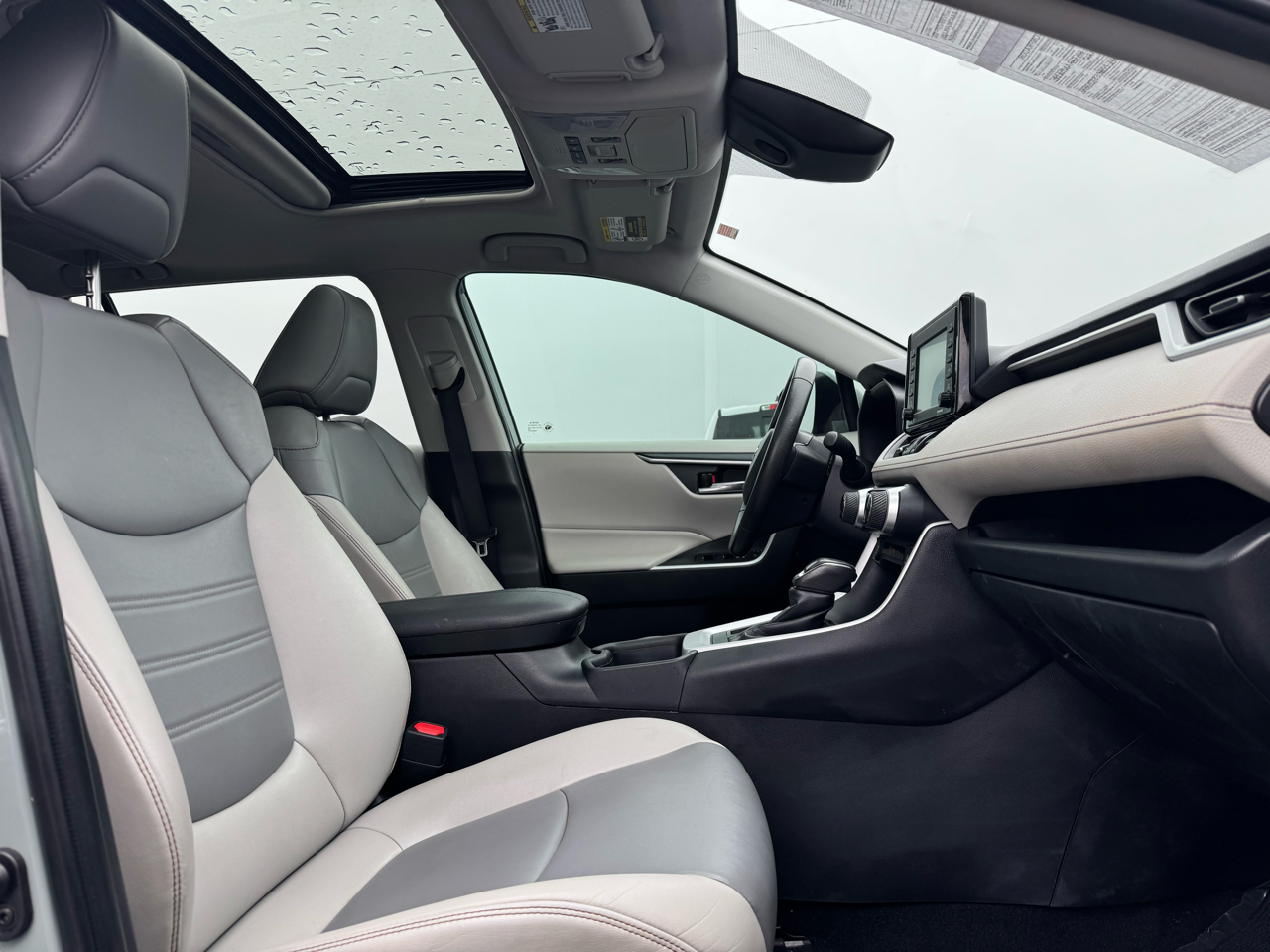 Toyota RAV4 XLE Premium 2020