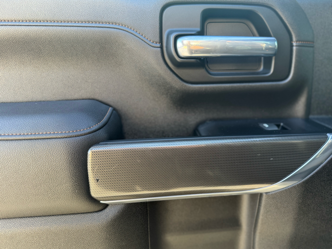 GMC Sierra 2500HD AT4 Crew Cab 4WD 2021