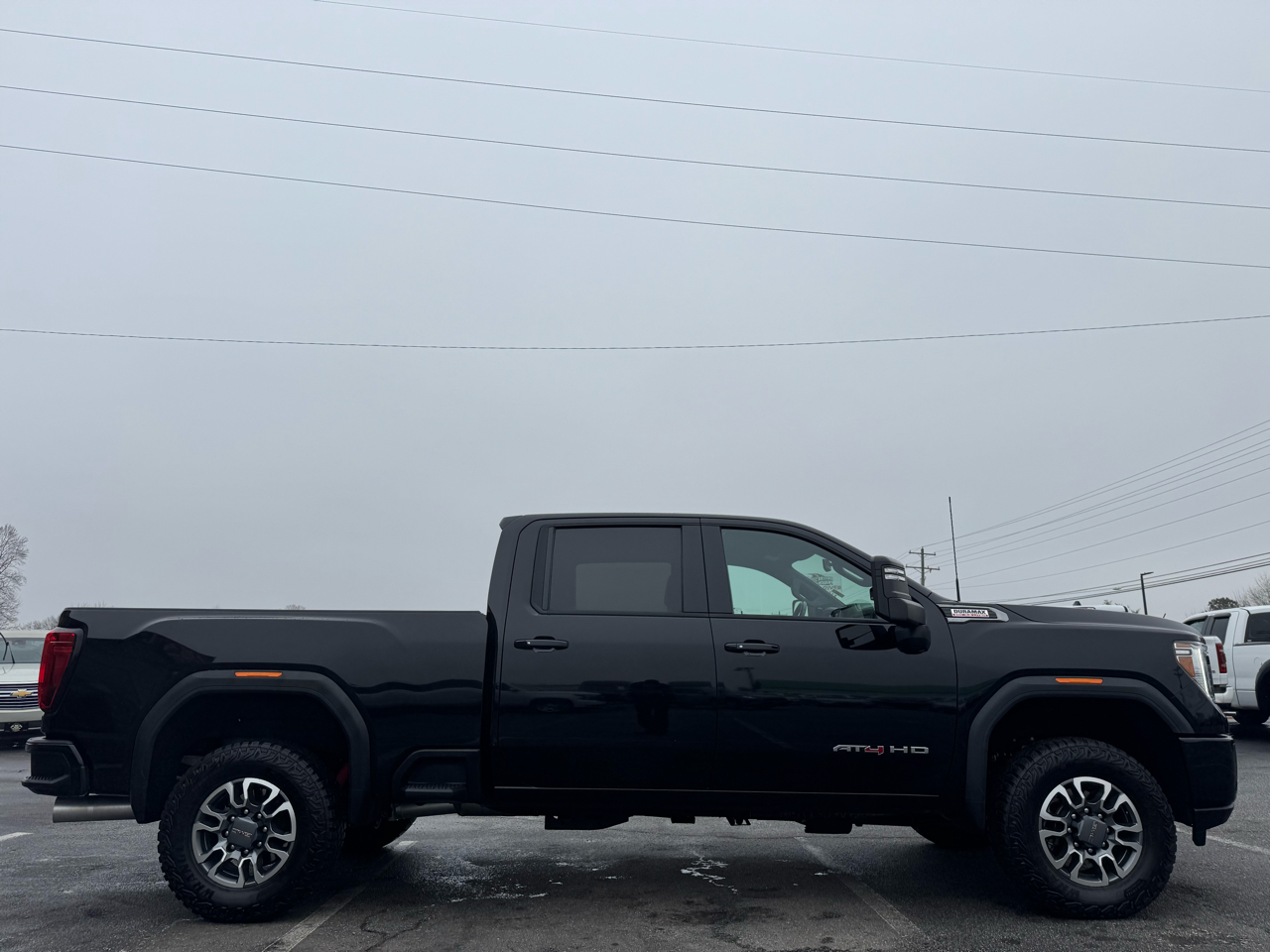 GMC Sierra 2500HD AT4 Crew Cab 4WD 2021