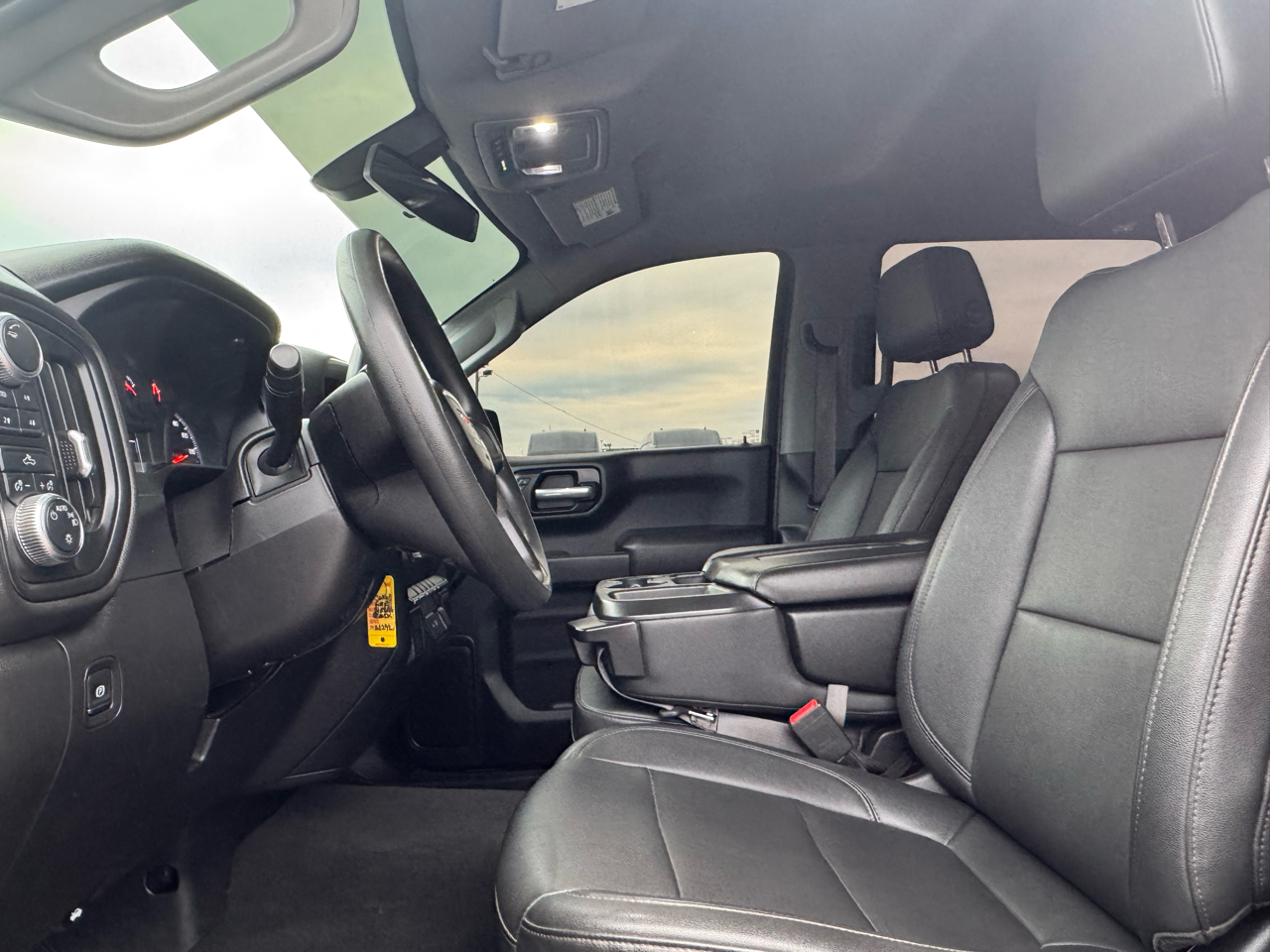 GMC Sierra 1500 Base Crew Cab Short Box 4WD 2021