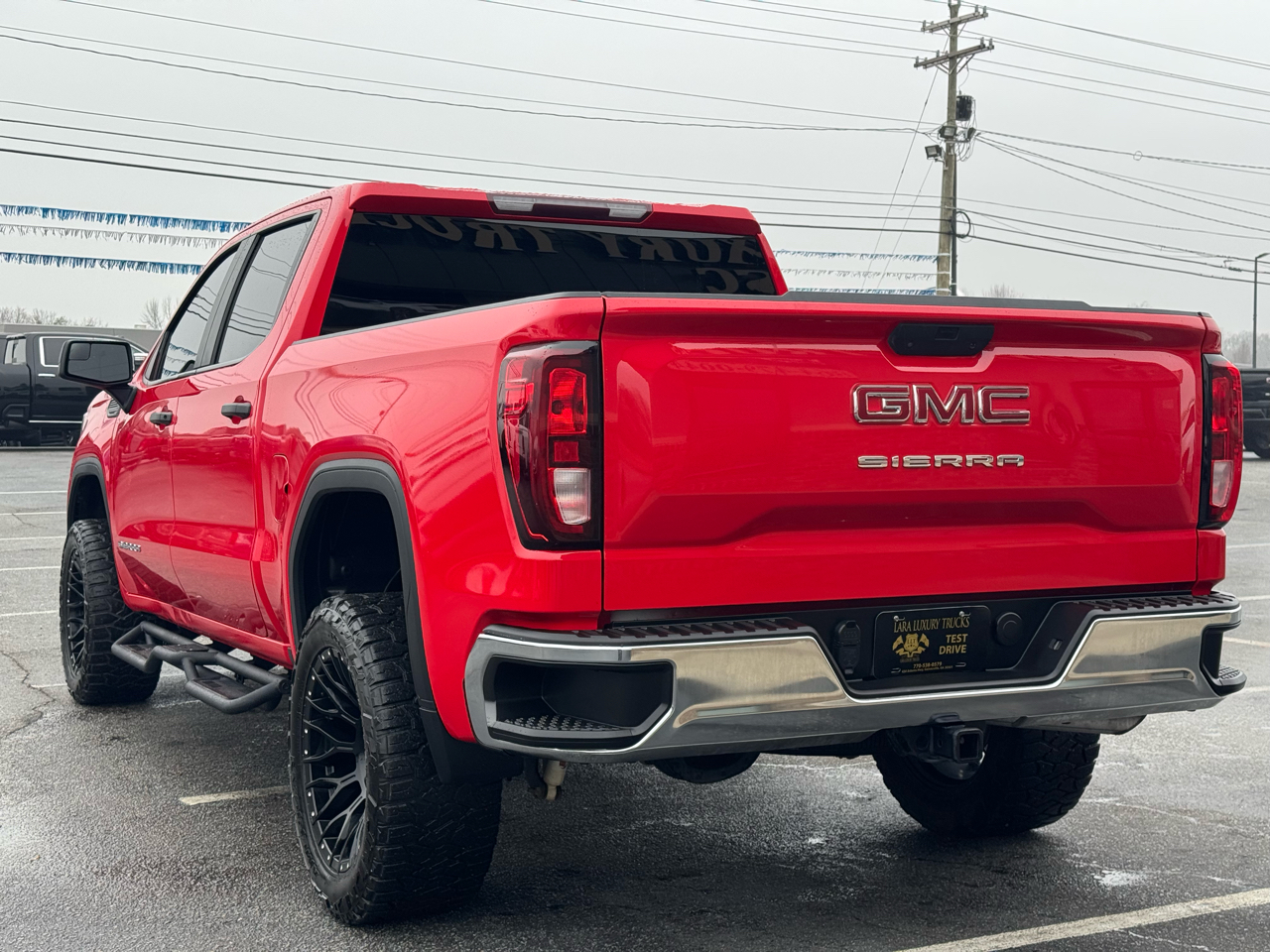 GMC Sierra 1500 Base Crew Cab Short Box 4WD 2021