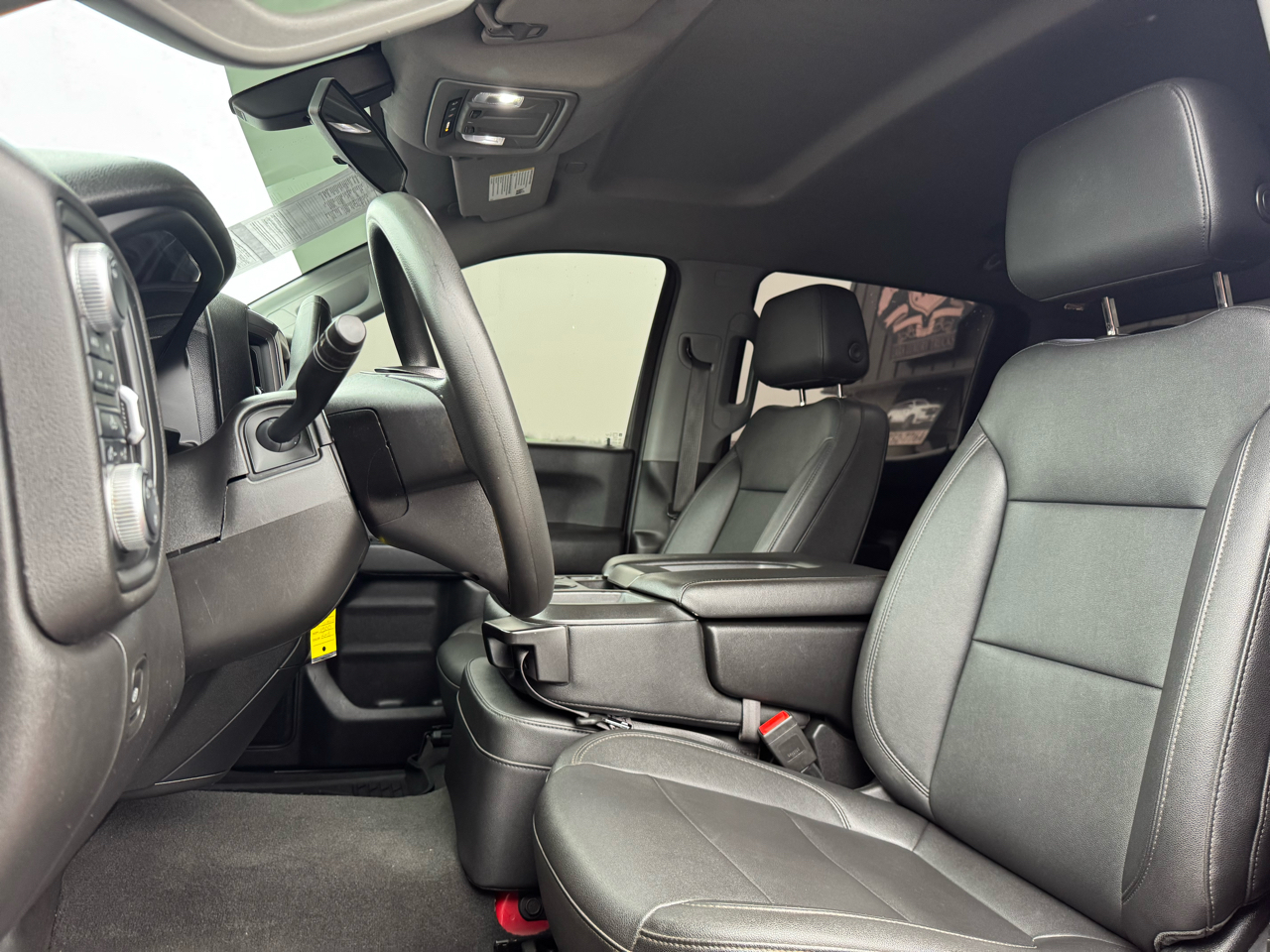 GMC Sierra 1500 Base Crew Cab Short Box 4WD 2021