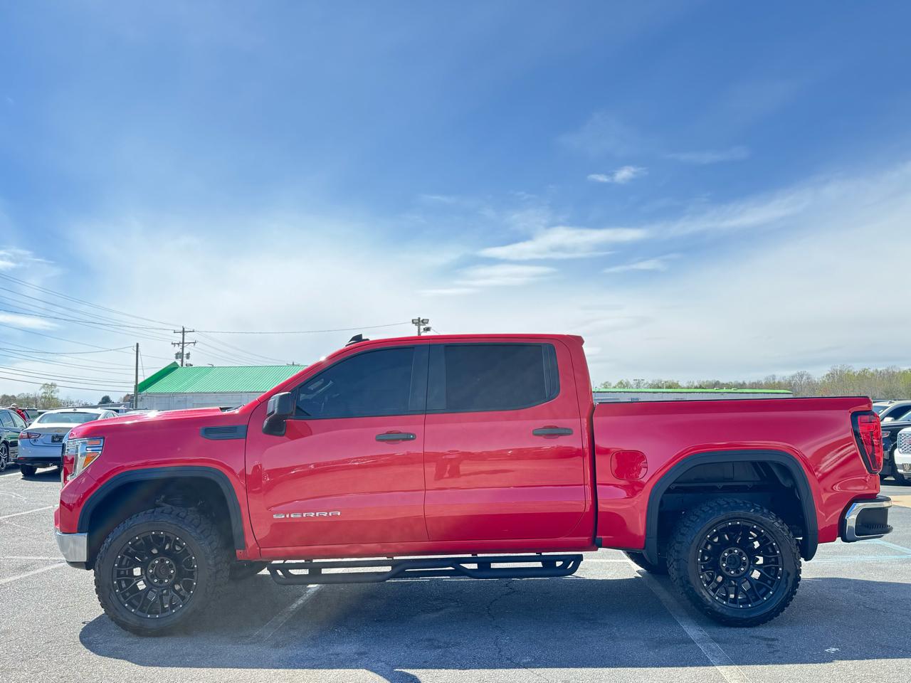 GMC Sierra 1500 Base Crew Cab Short Box 4WD 2021