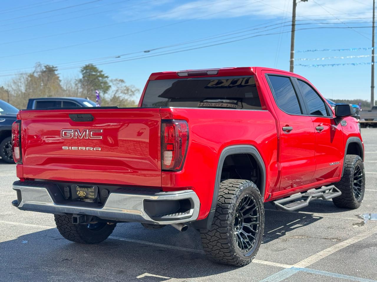 GMC Sierra 1500 Base Crew Cab Short Box 4WD 2021