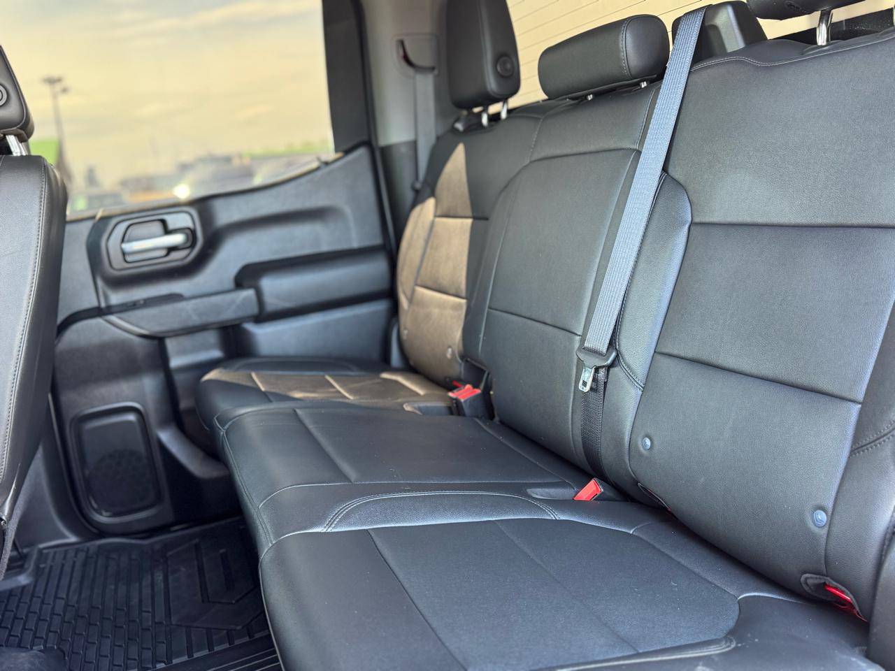 GMC Sierra 1500 Base Crew Cab Short Box 4WD 2021