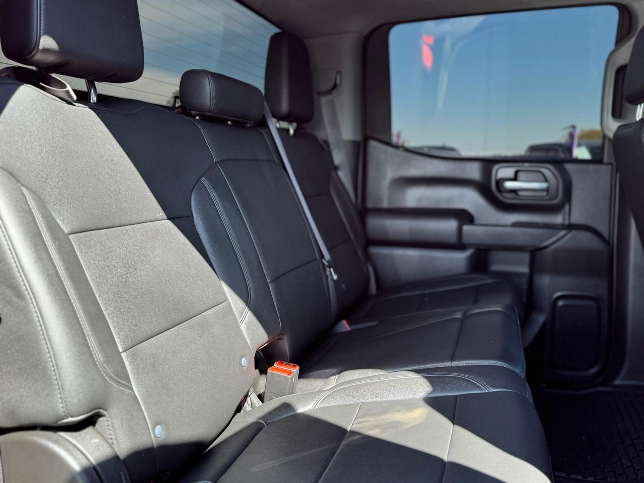 GMC Sierra 1500 Base Crew Cab Short Box 4WD 2021