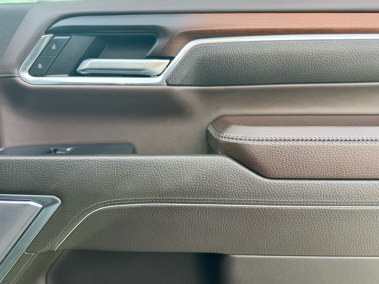 GMC Sierra 3500HD Denali Crew Cab 4WD 2024