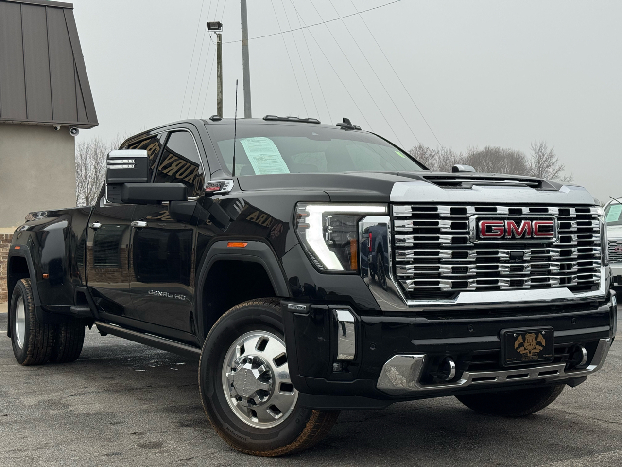 GMC Sierra 3500HD Denali Crew Cab 4WD 2024