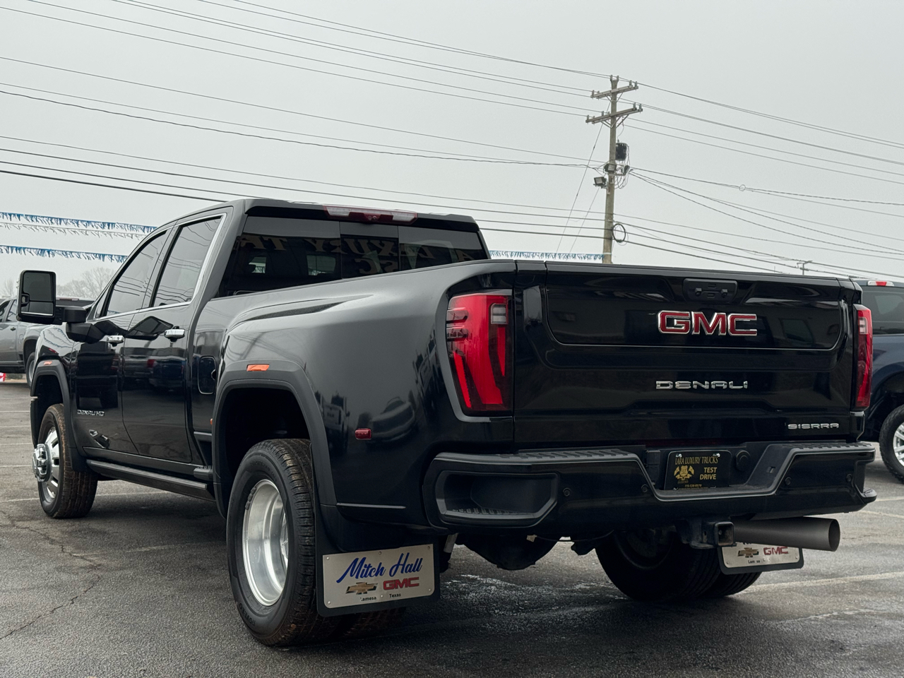 GMC Sierra 3500HD Denali Crew Cab 4WD 2024