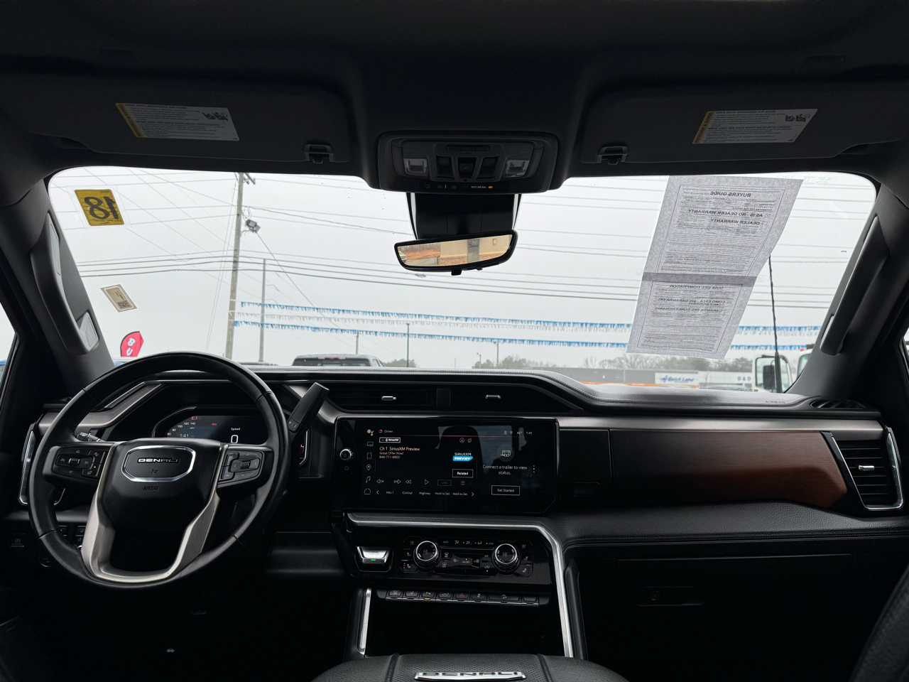 GMC Sierra 2500HD Denali Crew Cab 4WD SB 2024