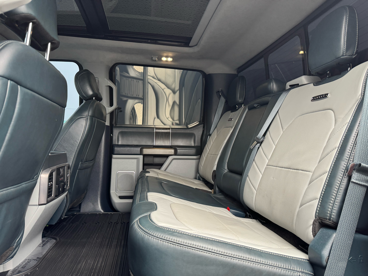 Ford F-450 SD XL Crew Cab DRW 4WD 2022