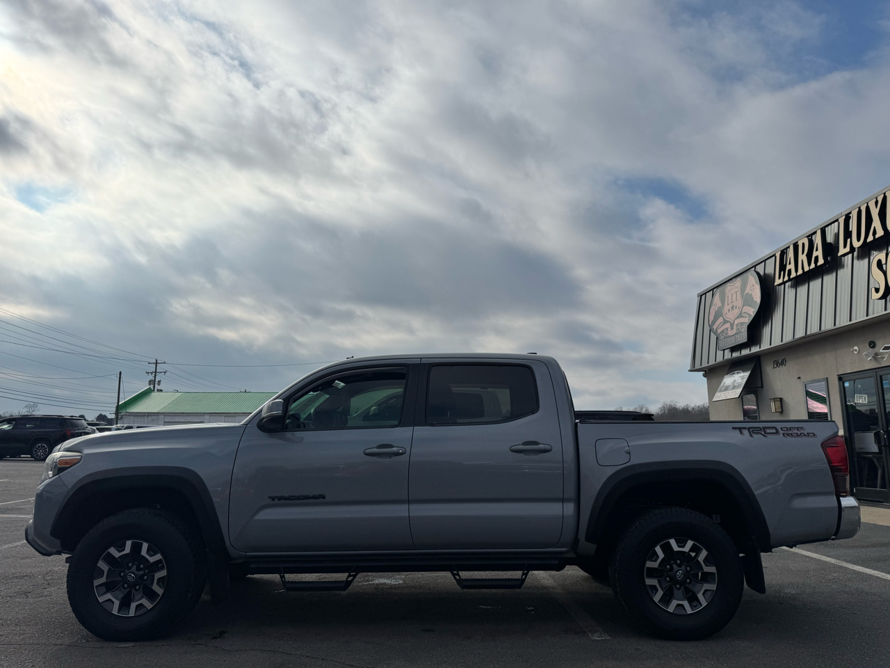 Toyota Tacoma SR5 Double Cab Long Bed V6 6AT 2WD 2018
