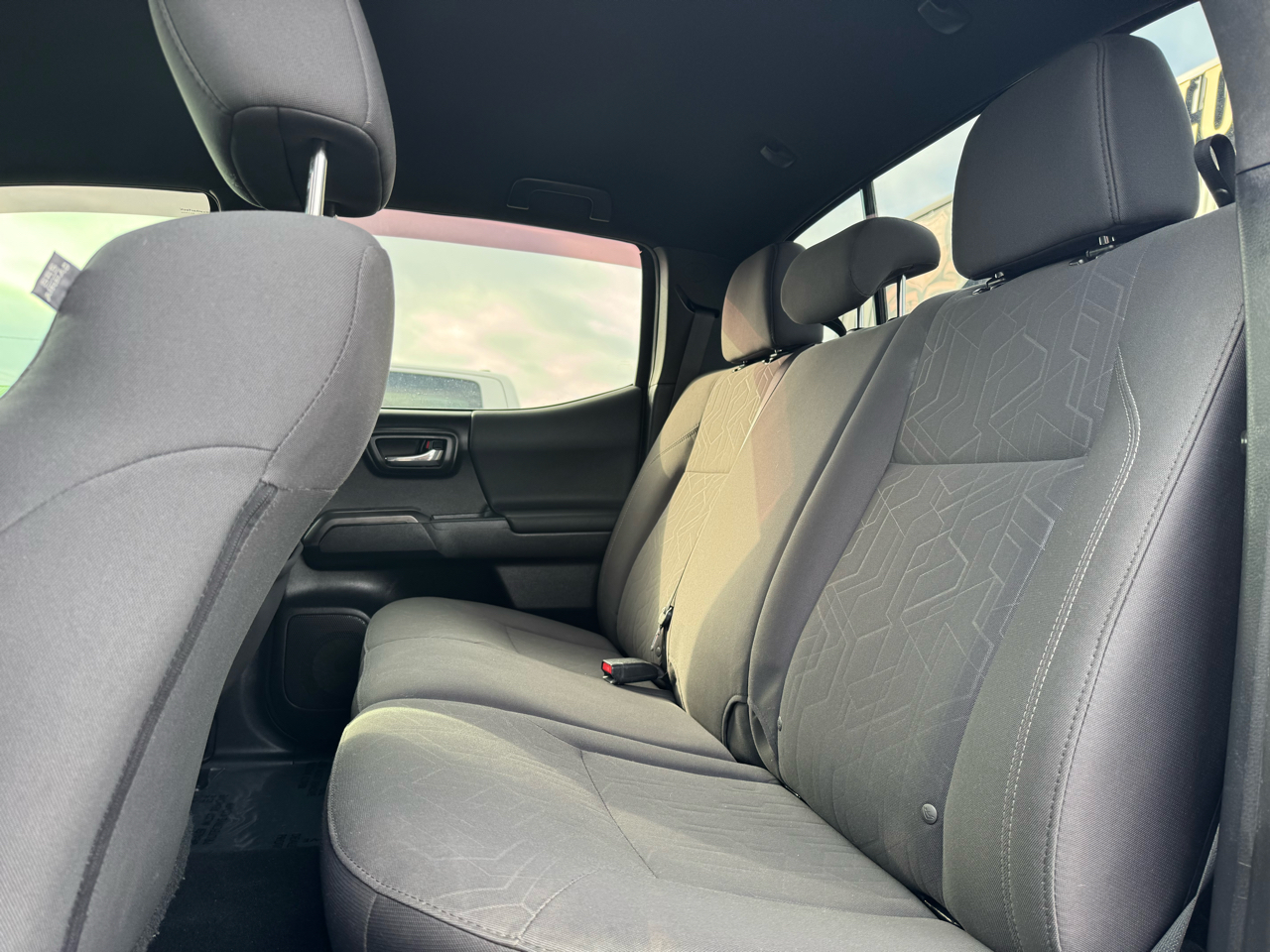 Toyota Tacoma SR5 Double Cab Long Bed V6 6AT 2WD 2018