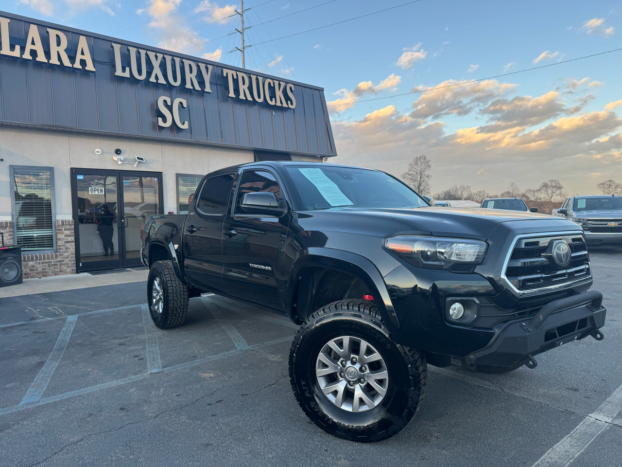 Toyota Tacoma SR5 V6 2019