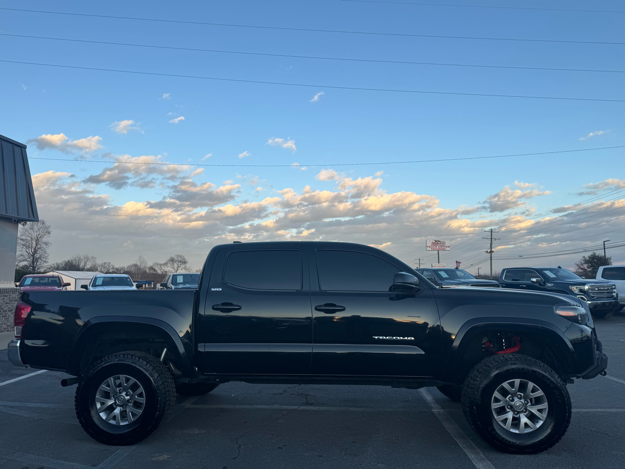 Toyota Tacoma SR5 V6 2019