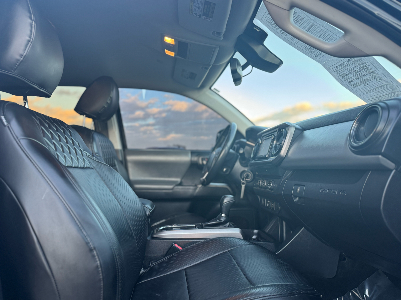 Toyota Tacoma SR5 V6 2019