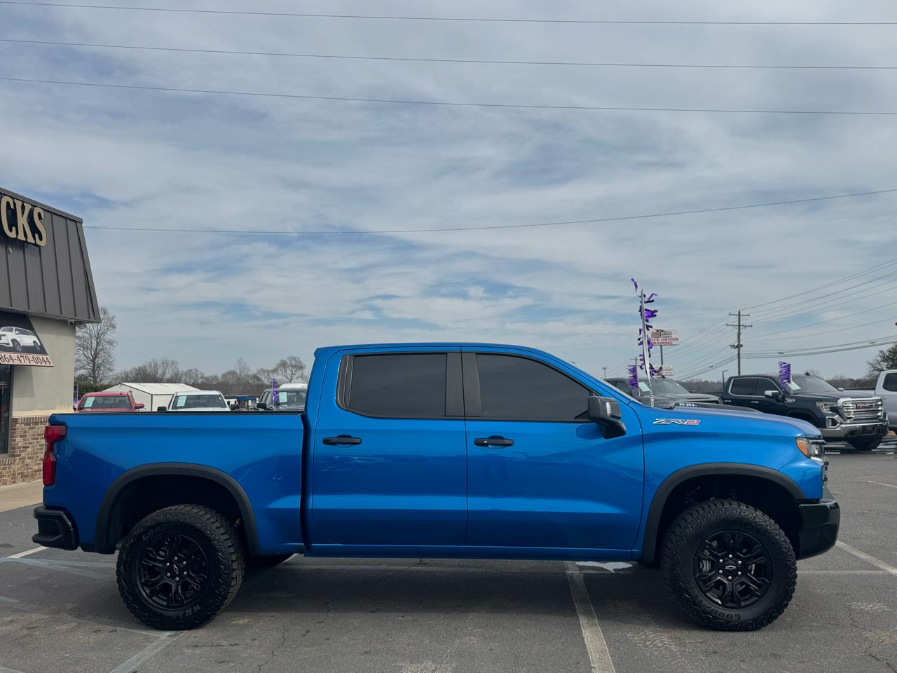 Chevrolet Silverado 1500 4WD Crew Cab 147" ZR2 2023