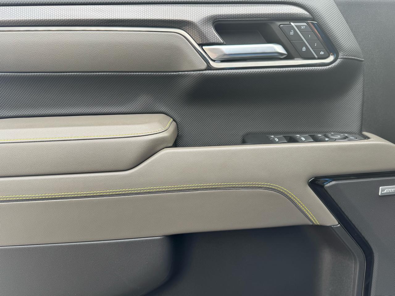 Chevrolet Silverado 1500 4WD Crew Cab 147" ZR2 2023