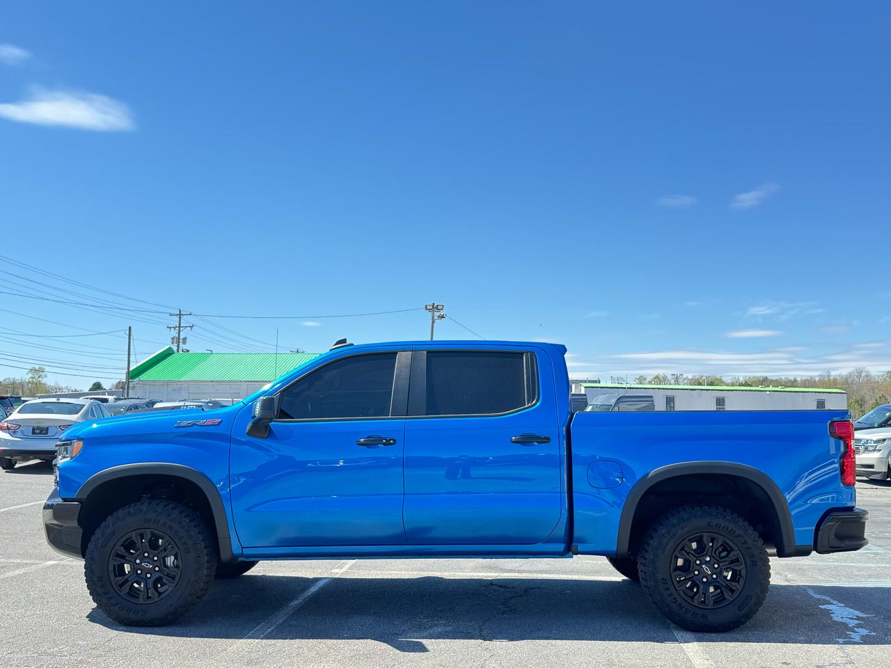 Chevrolet Silverado 1500 4WD Crew Cab 147" ZR2 2023