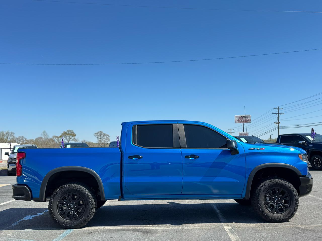 Chevrolet Silverado 1500 4WD Crew Cab 147" ZR2 2023