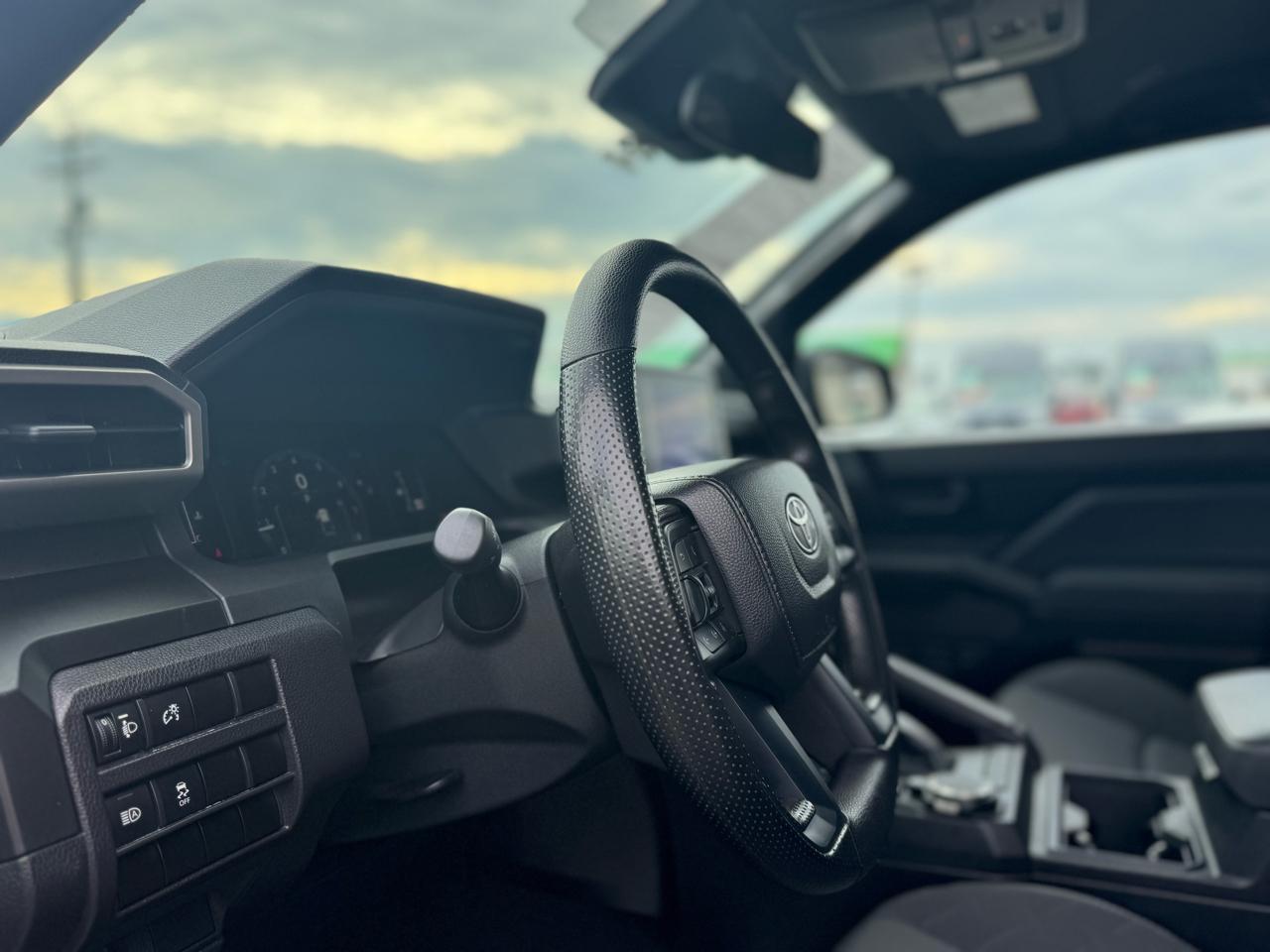 Toyota Tacoma SR Double Cab 4WD 2024