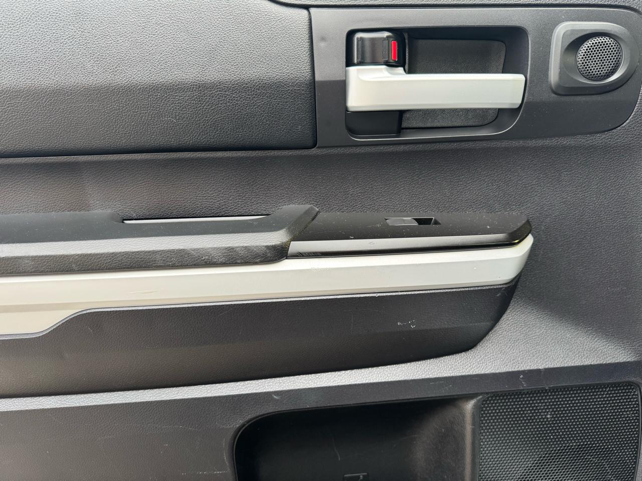 Toyota Tundra SR5 5.7L V8 CrewMax 2WD 2021