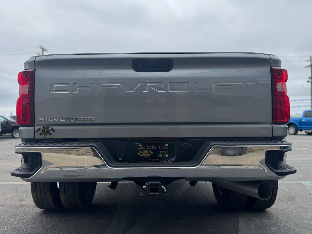 Chevrolet 3500 135.5" WB 2025