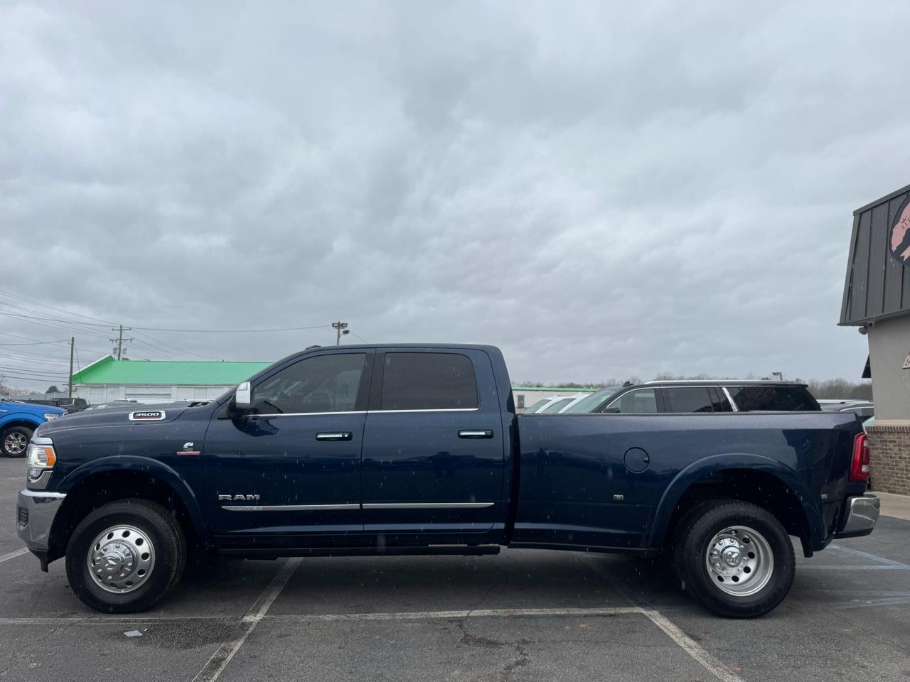 RAM 3500 Limited Crew Cab LWB 4WD DRW 2022