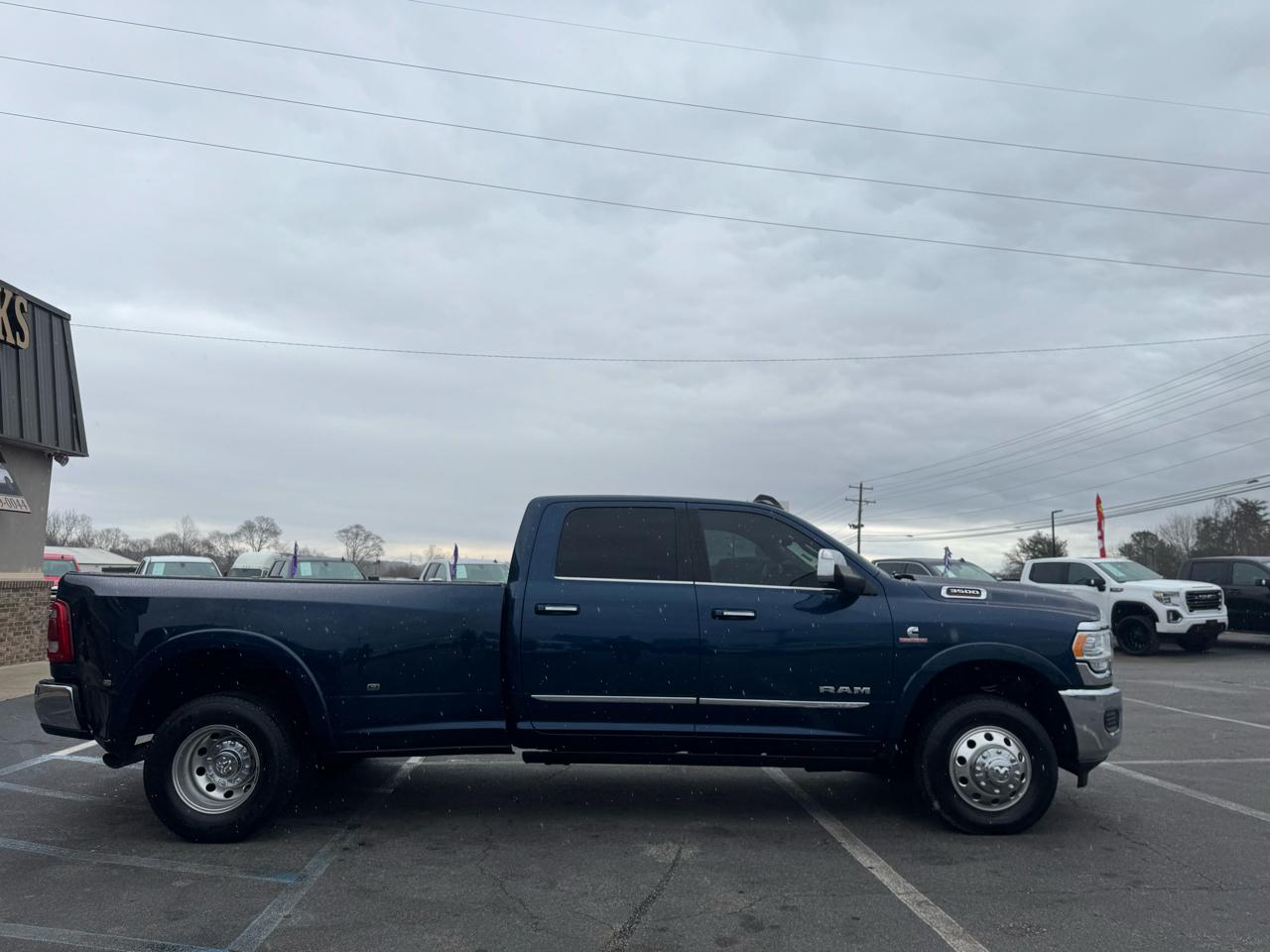 RAM 3500 Limited Crew Cab LWB 4WD DRW 2022