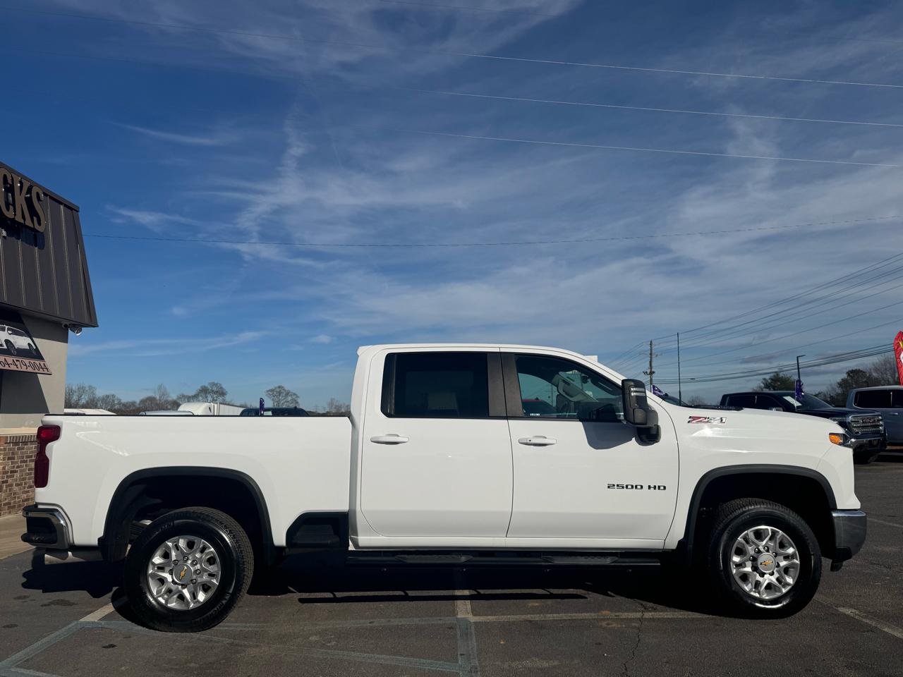 Chevrolet Silverado 2500HD 4WD Crew Cab 153" LT 2024