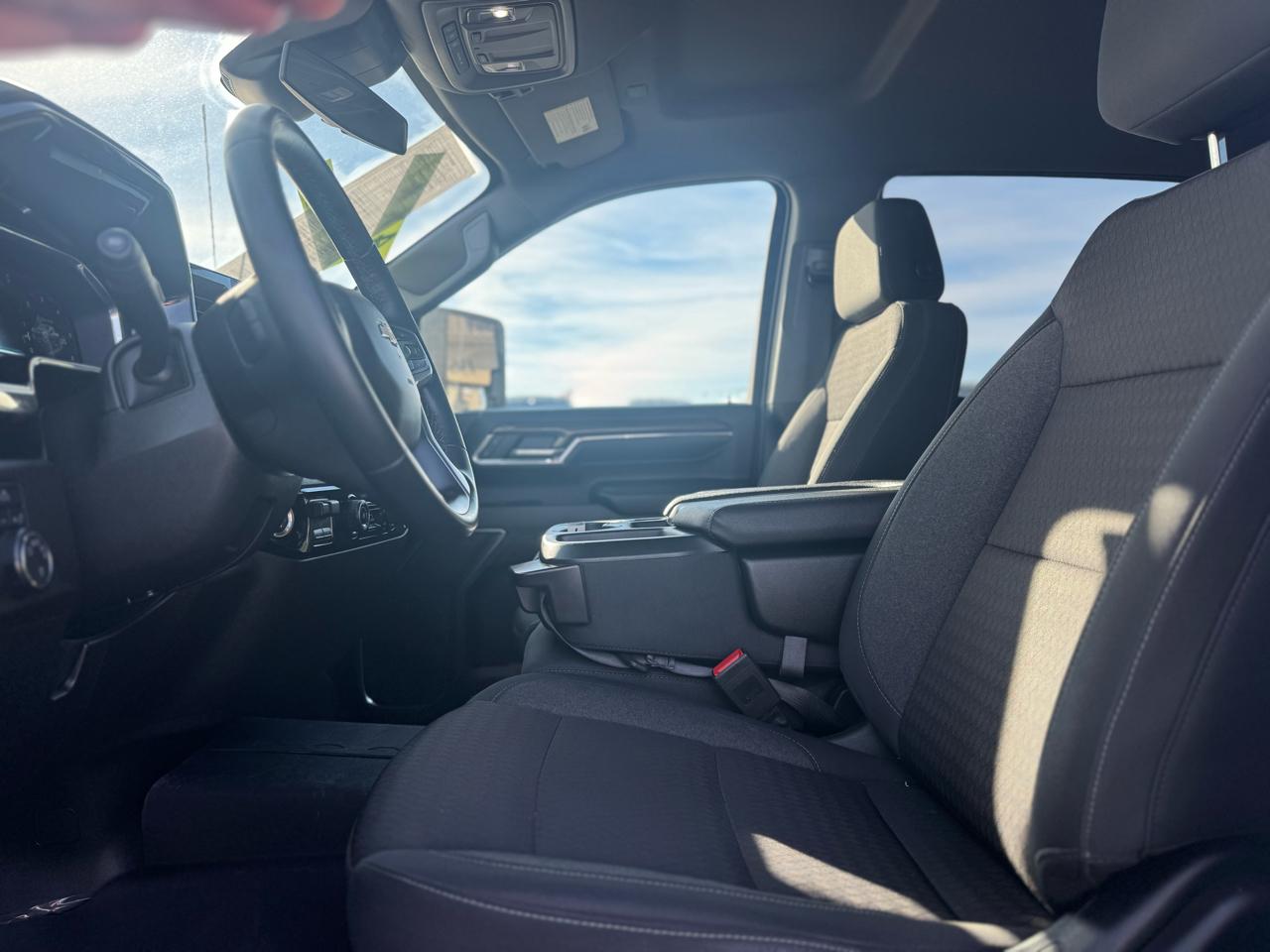 Chevrolet Silverado 2500HD 4WD Crew Cab 153" LT 2024