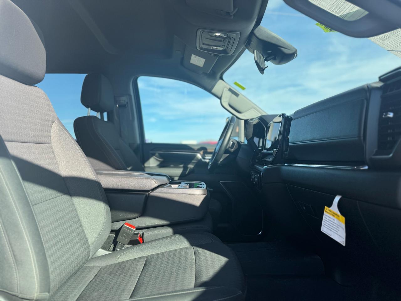 Chevrolet Silverado 2500HD 4WD Crew Cab 153" LT 2024