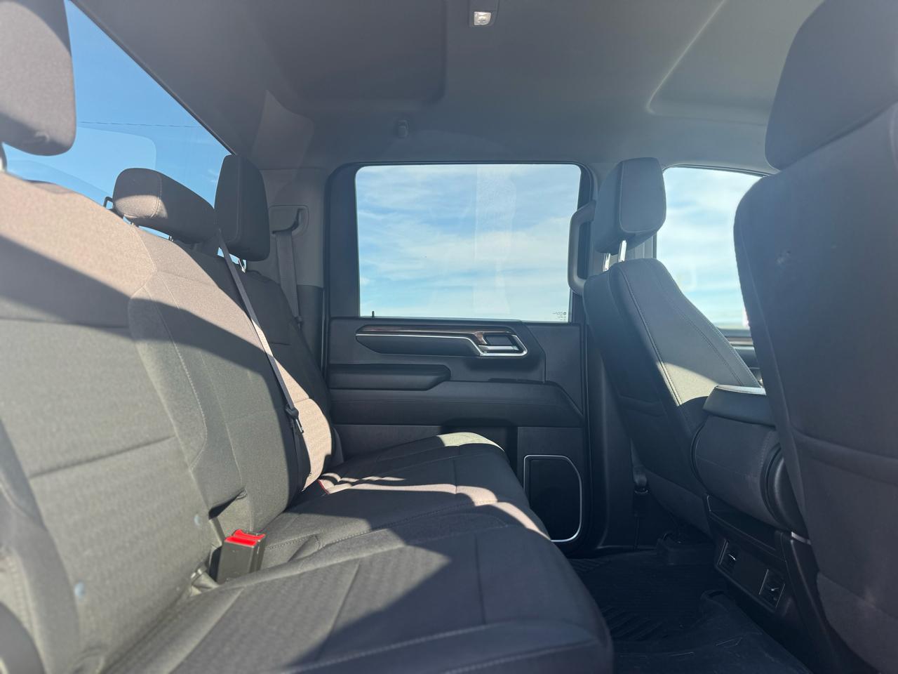 Chevrolet Silverado 2500HD 4WD Crew Cab 153" LT 2024