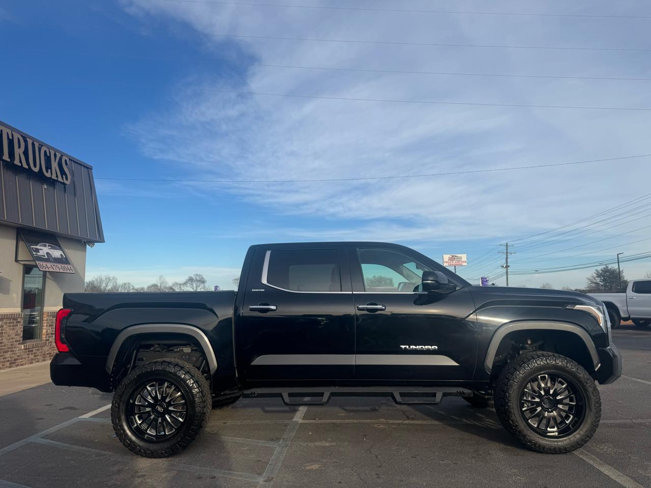 Toyota Tundra Limited CrewMax 4WD 2022