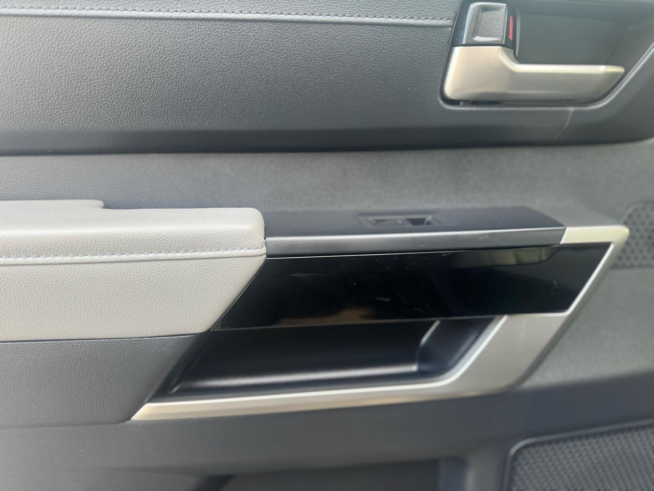 Toyota Tundra Limited CrewMax 4WD 2022